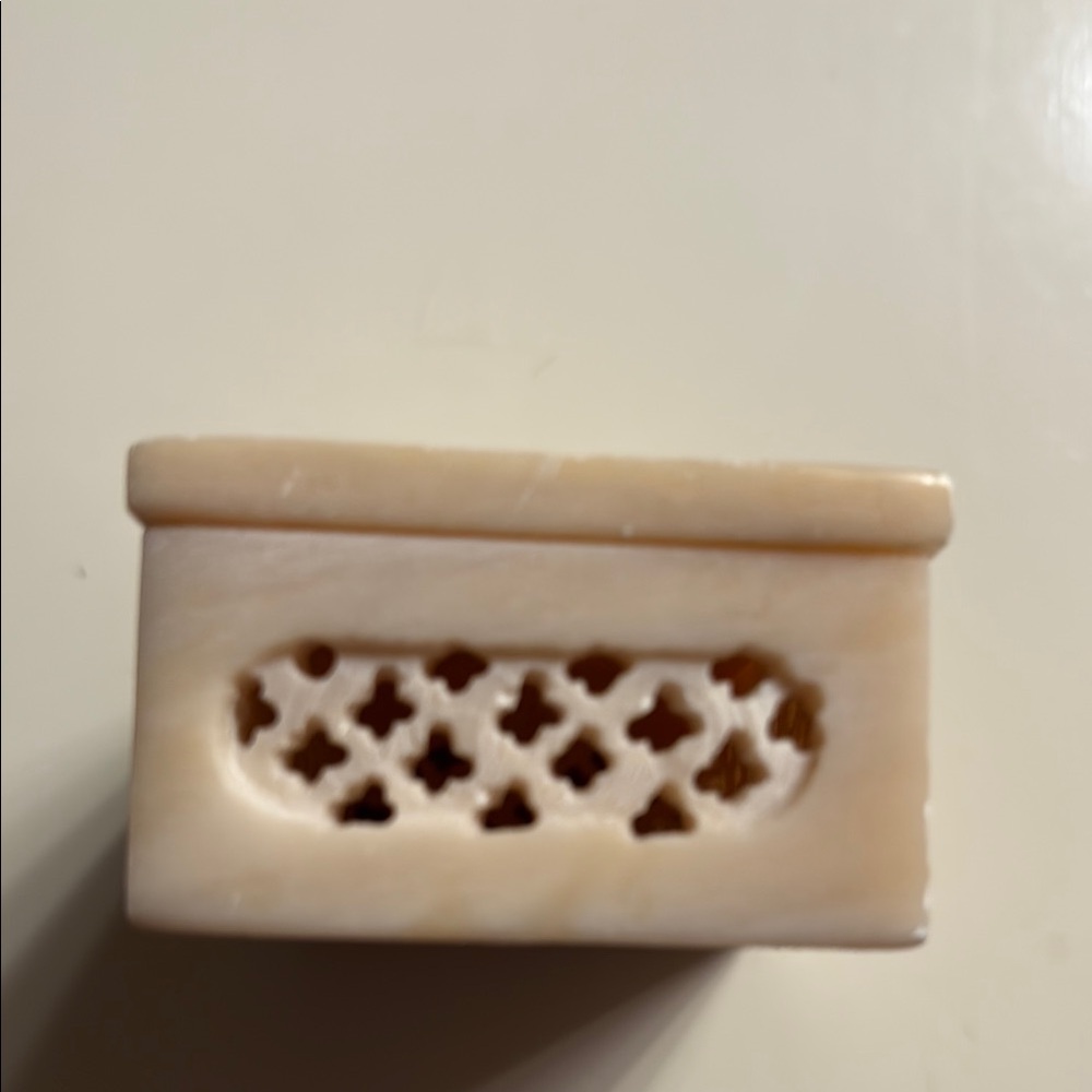 Vintage Floral Inlay Soapstone Dish - Picture 5 of 10